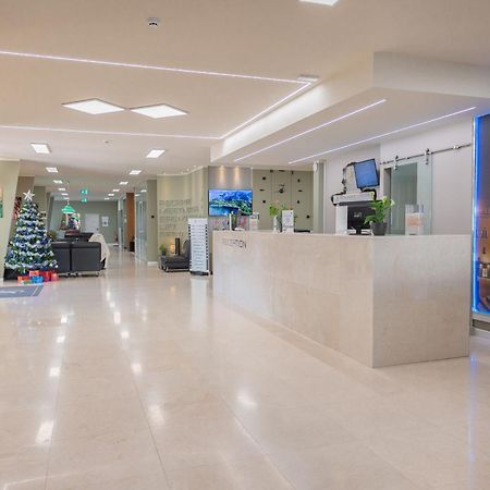 Jr Hotels Gate 7 Bologna Кальдерара-ди-Рено Экстерьер фото
