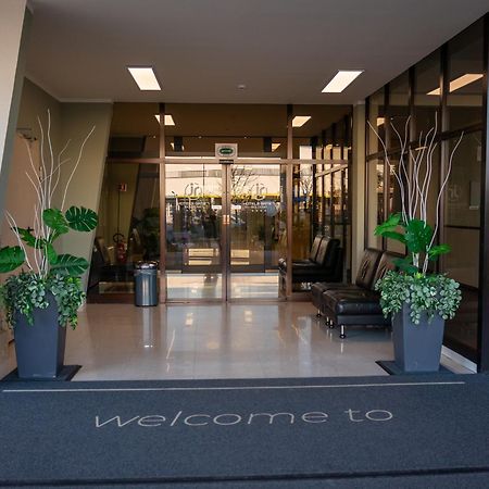 Jr Hotels Gate 7 Bologna Кальдерара-ди-Рено Экстерьер фото
